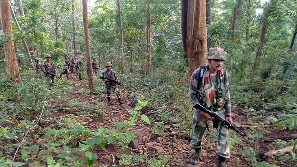 ऑपरेशन मानसून: नक्सलियों के खिलाफ जवानों ने बनाई रणनीति