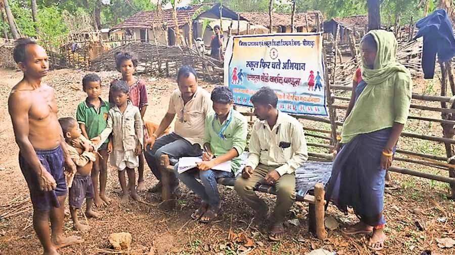 बस्तर में बीजापुर जिला मुख्यालय से तकरीबन 45 किलोमीटर दूर बुरजी ग्राम पंचायत के ग्रामीणों में भारी उत्साह