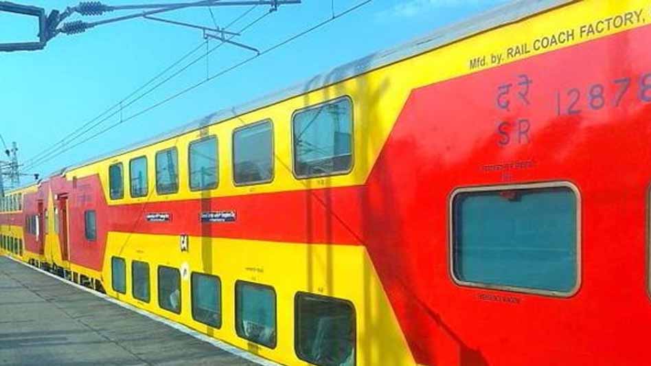 Indian Railway रोज नया इतिहास बना रहा है, कोटा में डबल डेकर कोच को 180km की स्पीड दौड़ाया