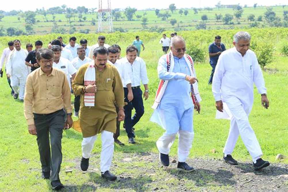 सिंचाई के क्षेत्र में मध्यप्रदेश के नए प्रयोग को गुजरात सरकार भी अपनाएगी: मंत्री श्री बावलिया