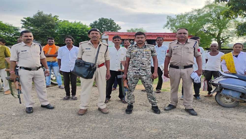 मरवाही में भालू का आतंक, बकरी चराने गई किशोरी को मार दिया, ग्रामीण पर भी हमला कर जान ले ली