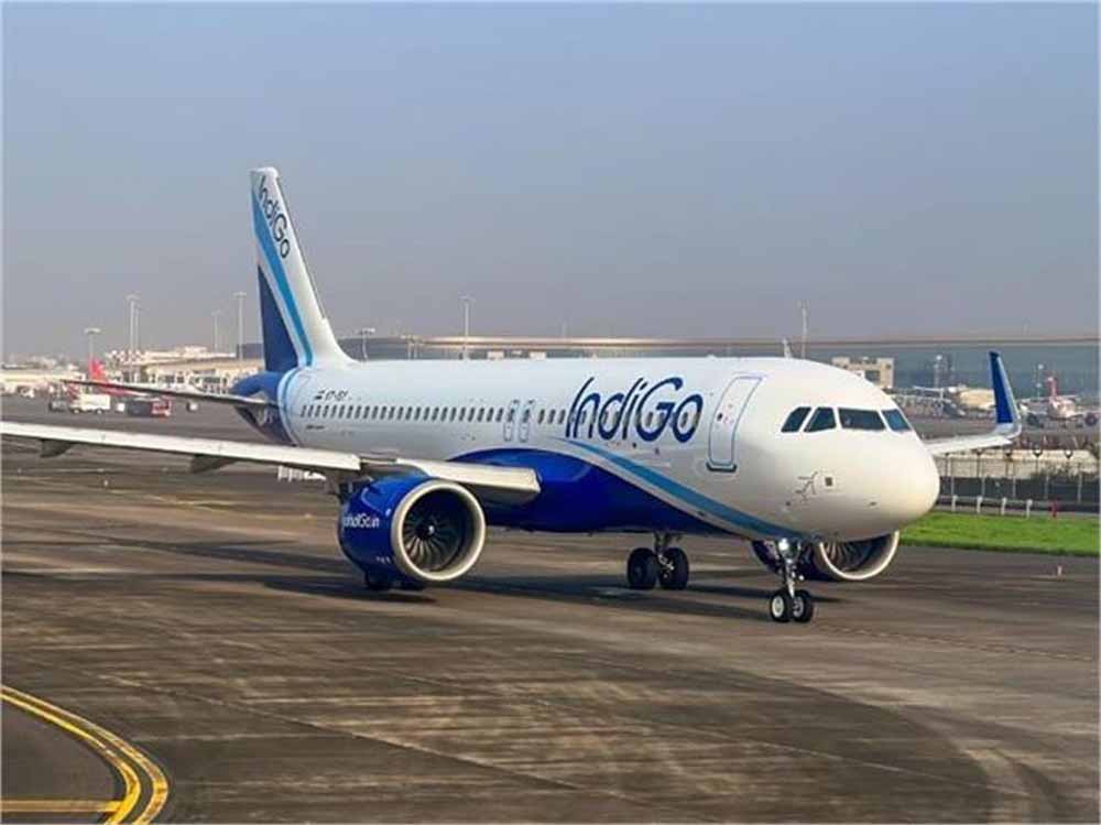 5 घंटे की देरी के बाद मुंबई-दोहा Indigo Flight रद्द,  250 से 300 यात्री फंसे