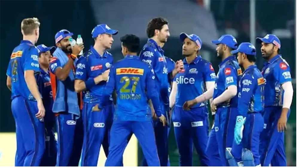 आईपीएल 2025: IPL इतिहास में मुंबई इंडियंस ने इन 3 खिलाड़ियों को कभी नहीं किया रिलीज