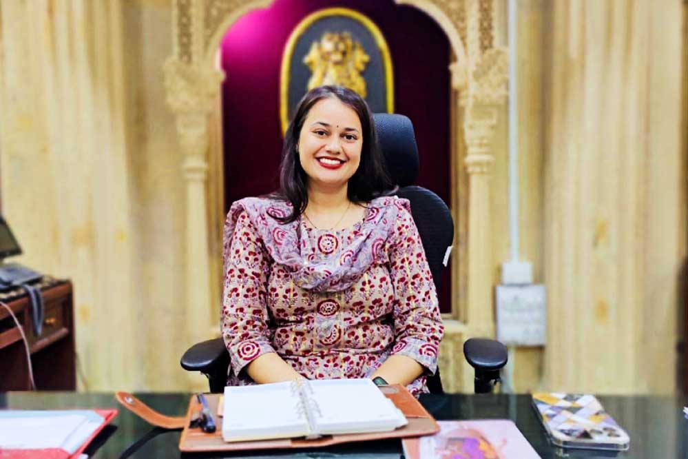बाड़मेर में जिला परिषद की बैठक में सूअरों के आतंक पर हंगामा अब होगी सूअरों की नीलामी