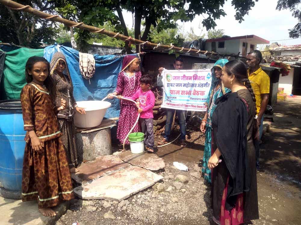 सुजल-शक्ति अभियान: जल संरक्षण और सामुदायिक जागरूकता की मिसाल