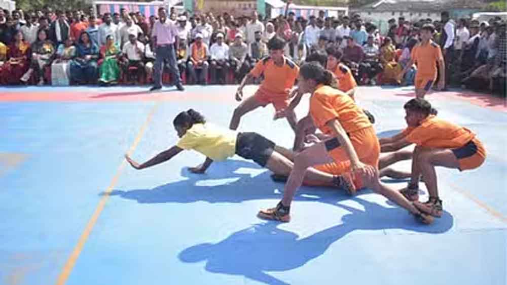 छत्तीसगढ़-बीजापुर में बस्तर ओलंपिक में अंदरूनी क्षेत्रों के खिलाड़ी मनवा रहे प्रतिभा का लोहा