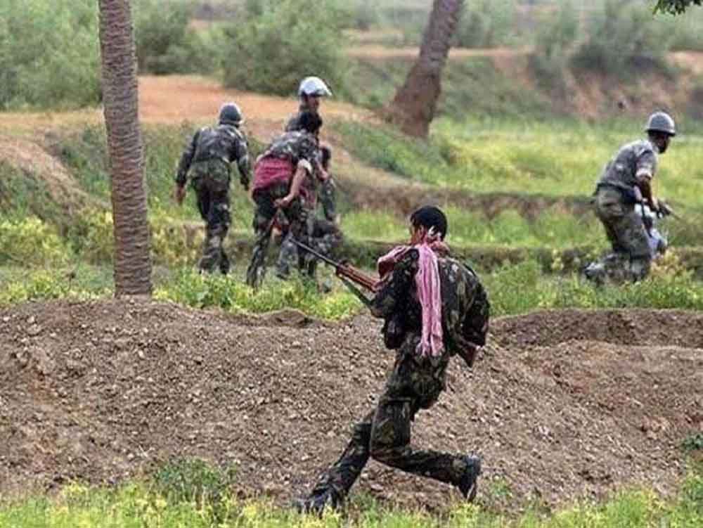 छत्तीसगढ़-रायपुरअबूझमाड़ में सुरक्षाबल के साथ मुठभेड़ में नक्सलियों के बड़े कैडर के मारे जाने की संभावना