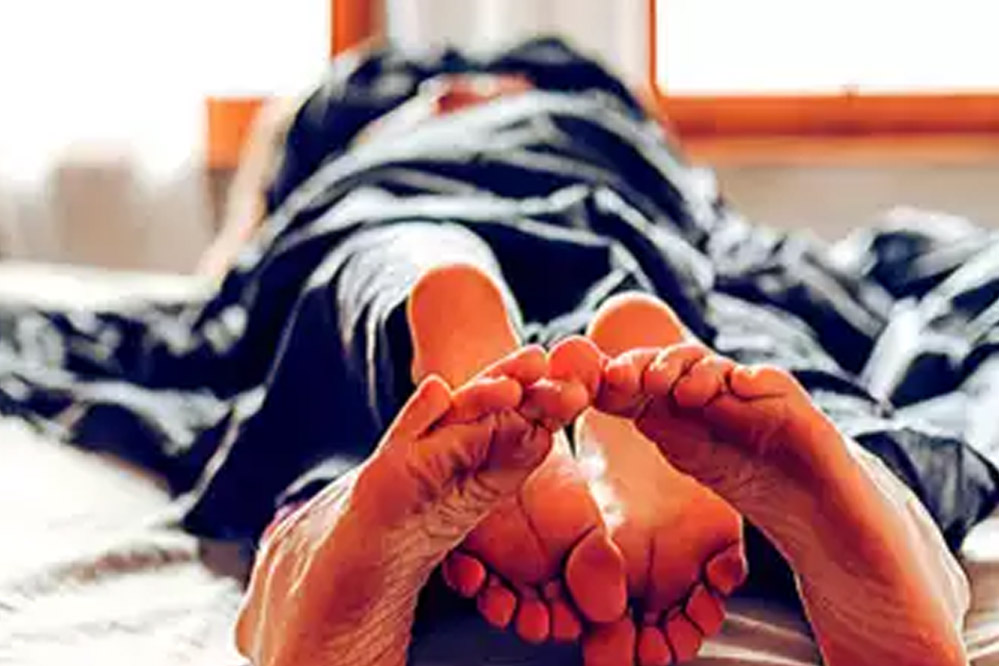 एक माँ 16साल से एक काला सच दबाकर बैठी, बेटी के पति के साथ मां ने किया था …..