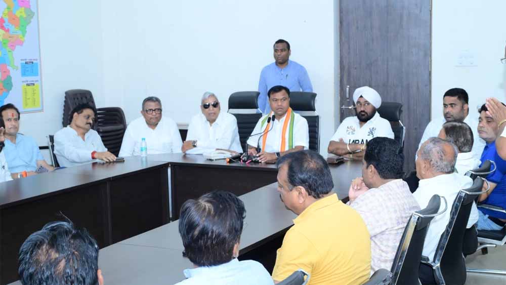 बिगड़ती कानून व्यवस्था को लेकर मुख्यमंत्री निवास घेराव करेगी कांग्रेस : पीसीसी चीफ दीपक बैज