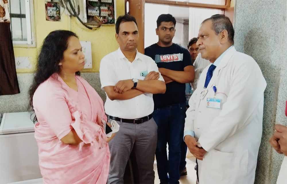 आयुक्त चिकित्सा शिक्षा शिखा राजपूत तिवारी ने अम्बेडकर अस्पताल का किया निरीक्षण