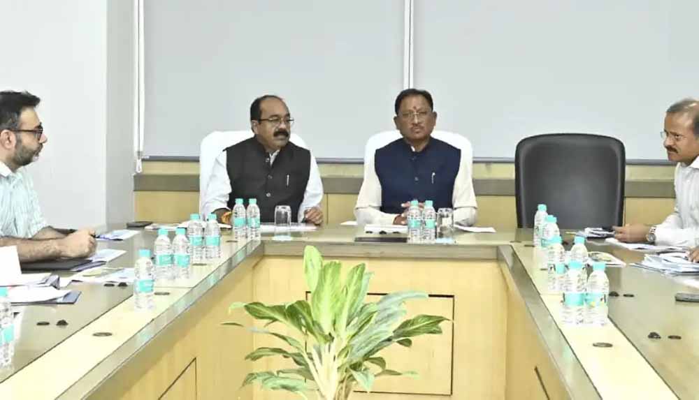 मुख्यमंत्री साय ने लोक निर्माण विभाग के कार्यों की समीक्षा की