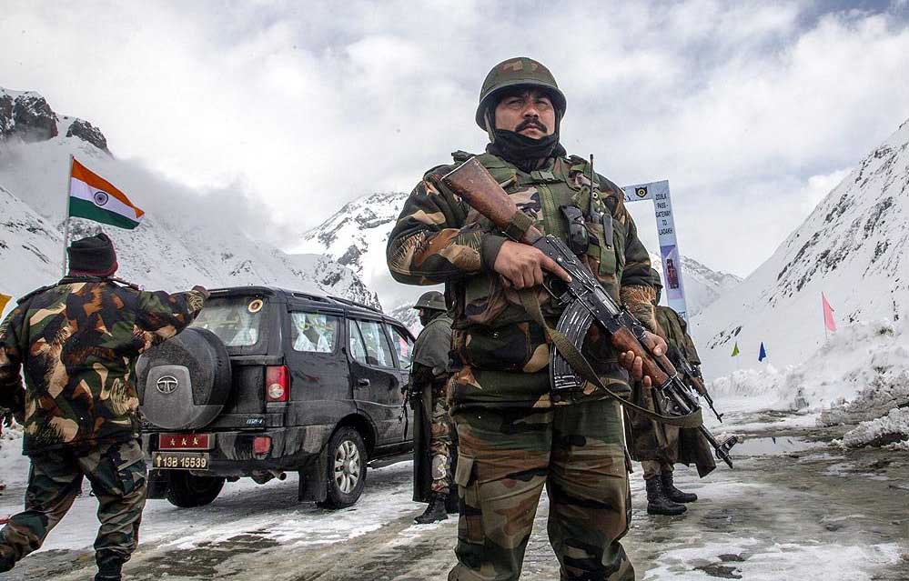 भारतीय सुरक्षा एजेंसियों की चेतावनी के बाद PoK में आतंकवादी लॉन्च पैड्स को खाली करने का निर्देश दिया