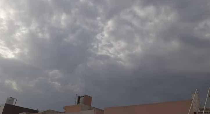 उत्तर प्रदेश के कई इलाकों में बारिश की संभावना, तो कई इलाकों में गर्मी और उमस
