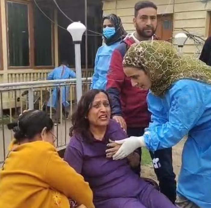 पहलगाम में आतंकियों ने घुड़सवारी कर रहे पर्यटकों के ग्रुप को बनाया निशाना, सात लोग घायल, एक की मौत