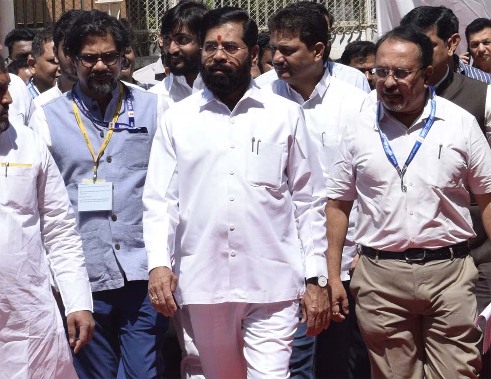 उद्धव और राज ठाकरे के बीच सुलह की अटकलों पर प्रतिक्रिया मांगे जाने पर भड़क गए एकनाथ शिंदे